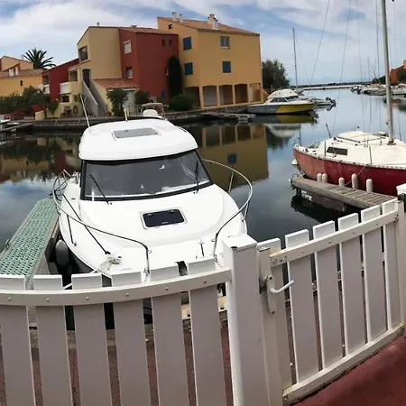 Marina Les Pieds Dans L Eau * Le Barcarès