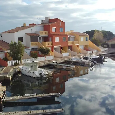 Marina Les Pieds Dans L Eau * Le Barcarès
