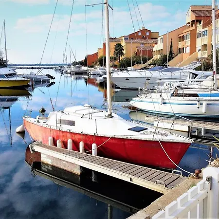 Appartement Marina Les Pieds Dans L Eau *