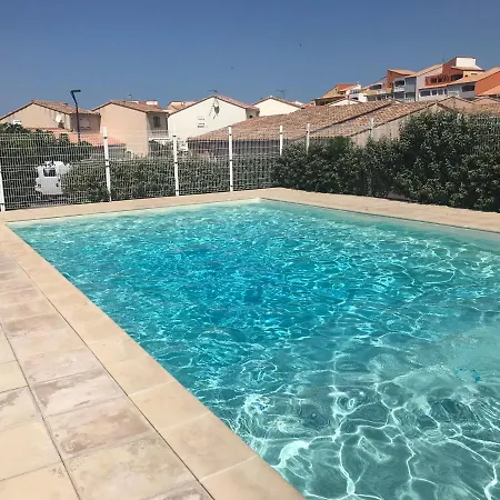 Marina Les Pieds Dans L Eau Le Barcarès